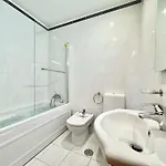 Portimao Riverview 2 With Pool By Homing 公寓