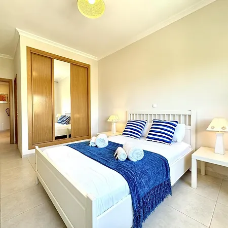 Riverview 2 With Pool By Homing Apartment Portimao