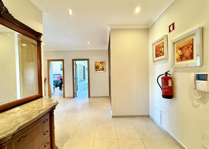 Appartement Portimao Riverview 2 With Pool By Homing